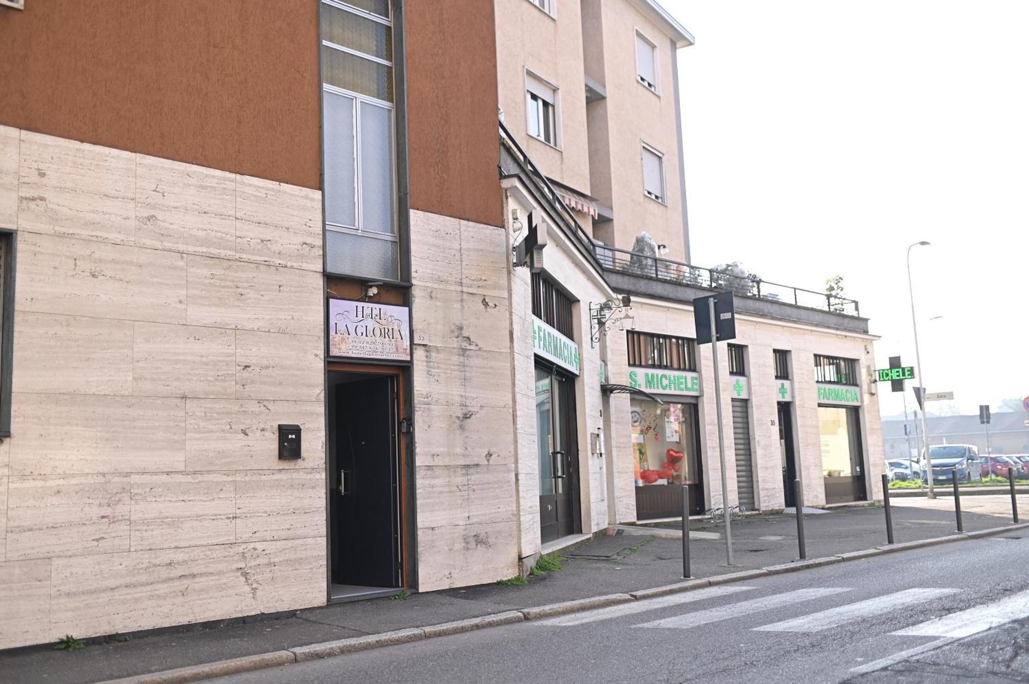 Albergue La GLORIA RHO Exterior foto